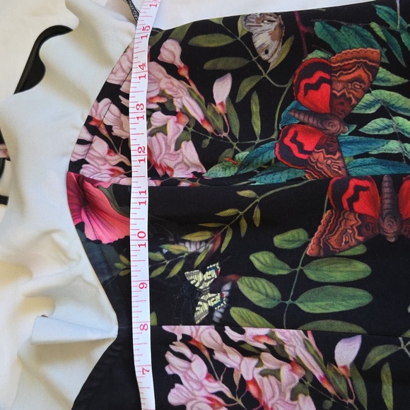 H&M Floral Jumpsuit Size 10 - Picture 13 of 16